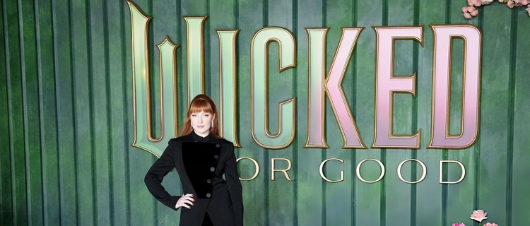 New set of images – Wicked: For Good Premiere